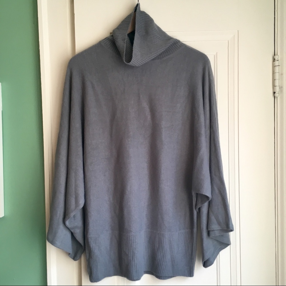 BCBG Kimono Sleeve Sweater, Size Large